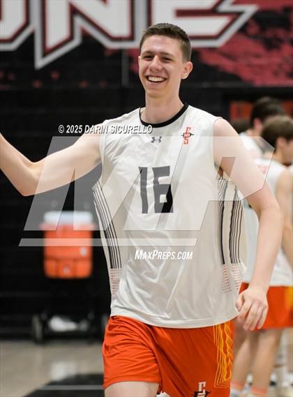 Thumbnail 3 in Corona del Sol vs Red Mountain (AIA 6A Play-In) photogallery.