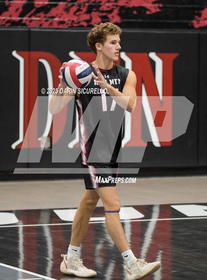Thumbnail 3 in Corona del Sol vs Red Mountain (AIA 6A Play-In) photogallery.