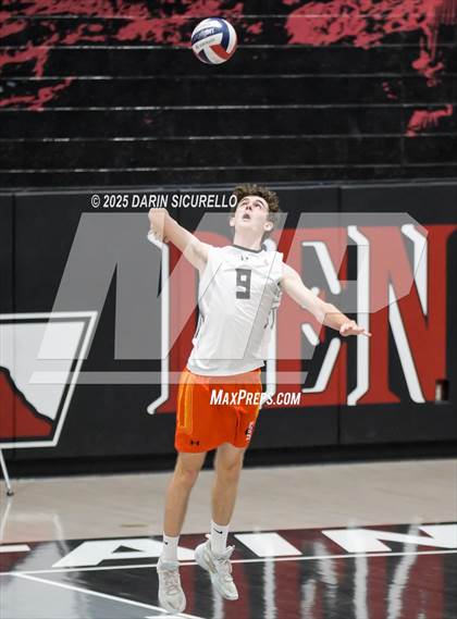 Thumbnail 2 in Corona del Sol vs Red Mountain (AIA 6A Play-In) photogallery.