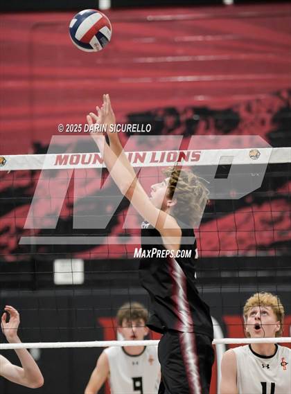 Thumbnail 3 in Corona del Sol vs Red Mountain (AIA 6A Play-In) photogallery.