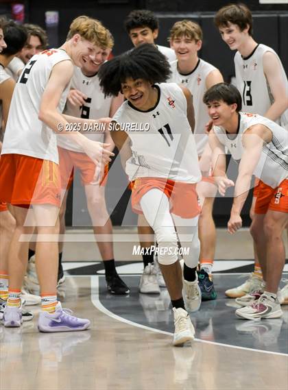 Thumbnail 3 in Corona del Sol vs Red Mountain (AIA 6A Play-In) photogallery.
