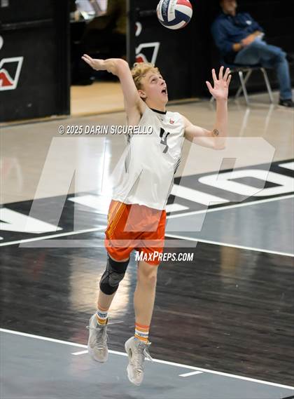 Thumbnail 2 in Corona del Sol vs Red Mountain (AIA 6A Play-In) photogallery.