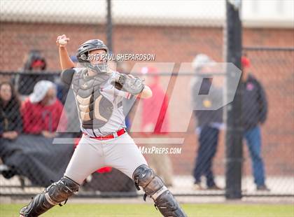 Thumbnail 2 in Regis Jesuit @ Valor Christian photogallery.
