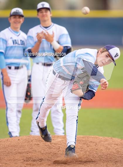 Thumbnail 1 in Regis Jesuit @ Valor Christian photogallery.