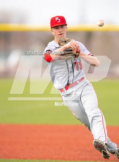 Thumbnail 3 in Regis Jesuit @ Valor Christian photogallery.