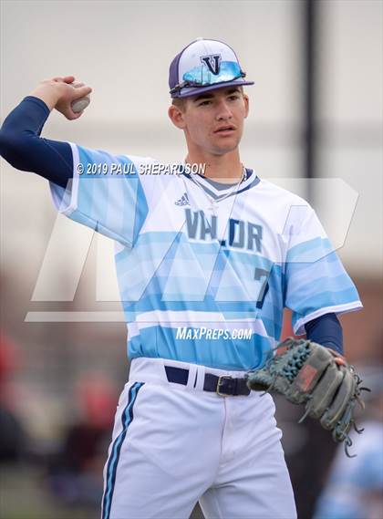 Thumbnail 3 in Regis Jesuit @ Valor Christian photogallery.