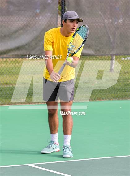Thumbnail 2 in CHSAA 4A Region 1-Littleton photogallery.