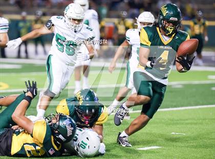 Thumbnail 2 in Konawaena @ Leilehua photogallery.