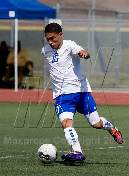 Thumbnail 2 in El Rancho vs. Channel Islands (CIF SS D3 Final) photogallery.