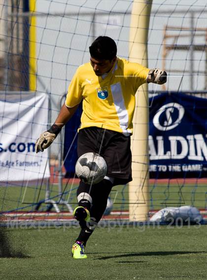 Thumbnail 3 in El Rancho vs. Channel Islands (CIF SS D3 Final) photogallery.