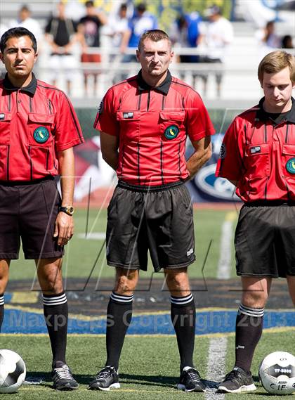 Thumbnail 2 in El Rancho vs. Channel Islands (CIF SS D3 Final) photogallery.