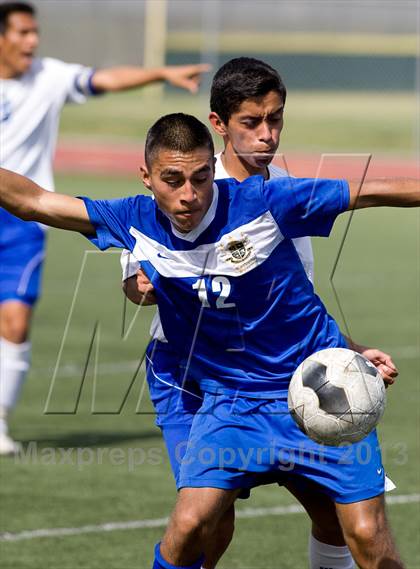 Thumbnail 2 in El Rancho vs. Channel Islands (CIF SS D3 Final) photogallery.