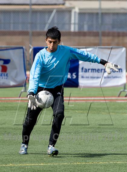 Thumbnail 2 in El Rancho vs. Channel Islands (CIF SS D3 Final) photogallery.