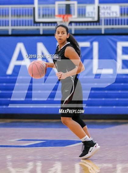 Thumbnail 1 in Edmond Memorial vs  Sunrise Christian Academy photogallery.