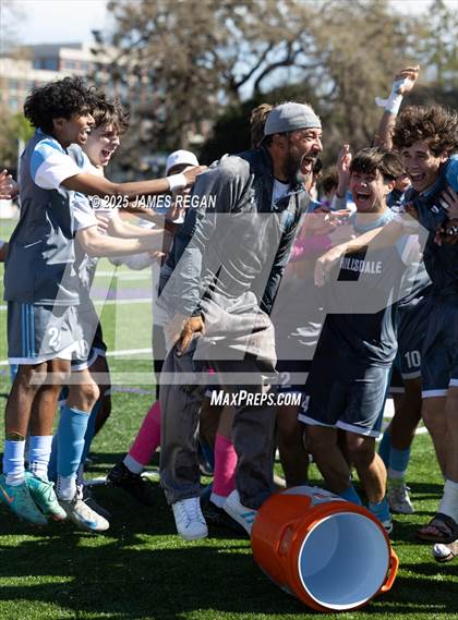 Thumbnail 3 in Menlo School vs. Hillsdale (CIF CCS D2 Boys Soccer Final) photogallery.