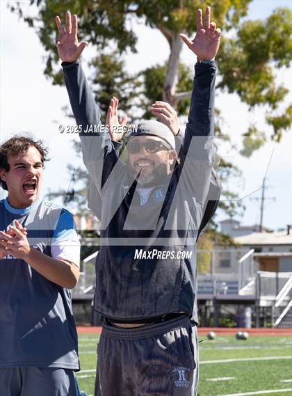 Thumbnail 3 in Menlo School vs. Hillsdale (CIF CCS D2 Boys Soccer Final) photogallery.