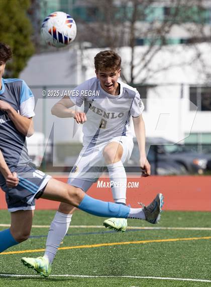 Thumbnail 3 in Menlo School vs. Hillsdale (CIF CCS D2 Boys Soccer Final) photogallery.
