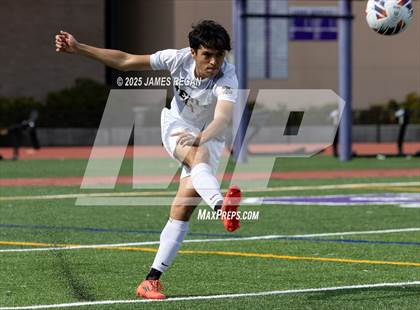 Thumbnail 1 in Menlo School vs. Hillsdale (CIF CCS D2 Boys Soccer Final) photogallery.