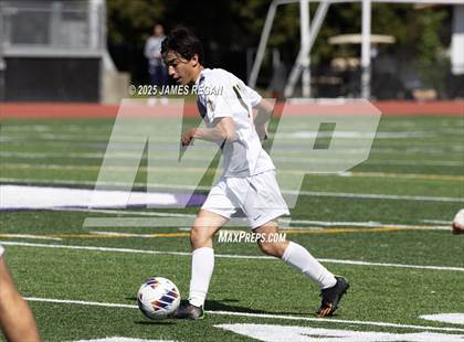 Thumbnail 2 in Menlo School vs. Hillsdale (CIF CCS D2 Boys Soccer Final) photogallery.