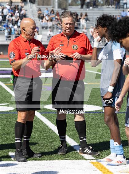 Thumbnail 2 in Menlo School vs. Hillsdale (CIF CCS D2 Boys Soccer Final) photogallery.