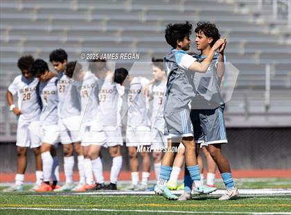 Thumbnail 1 in Menlo School vs. Hillsdale (CIF CCS D2 Boys Soccer Final) photogallery.