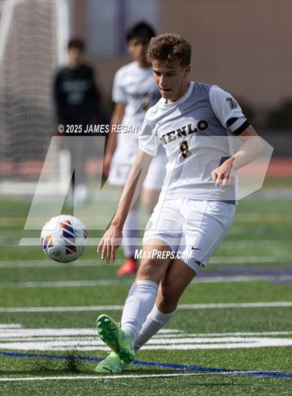 Thumbnail 1 in Menlo School vs. Hillsdale (CIF CCS D2 Boys Soccer Final) photogallery.