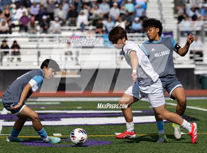 Thumbnail 3 in Menlo School vs. Hillsdale (CIF CCS D2 Boys Soccer Final) photogallery.