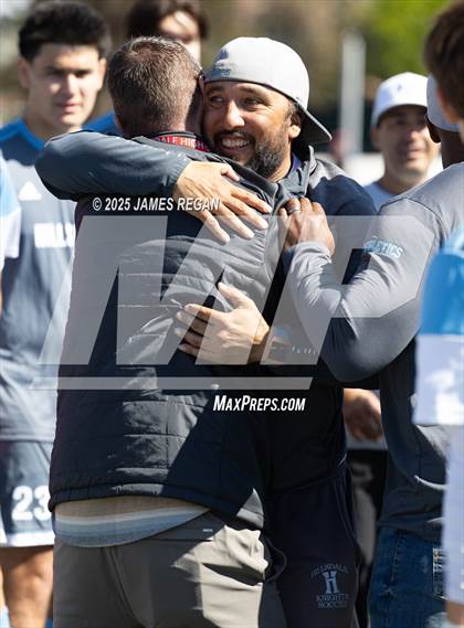 Thumbnail 3 in Menlo School vs. Hillsdale (CIF CCS D2 Boys Soccer Final) photogallery.