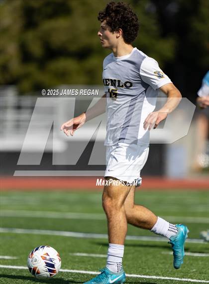 Thumbnail 3 in Menlo School vs. Hillsdale (CIF CCS D2 Boys Soccer Final) photogallery.