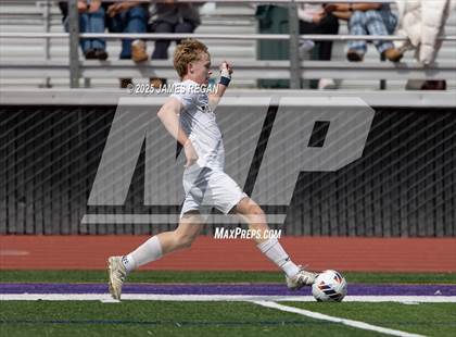 Thumbnail 2 in Menlo School vs. Hillsdale (CIF CCS D2 Boys Soccer Final) photogallery.