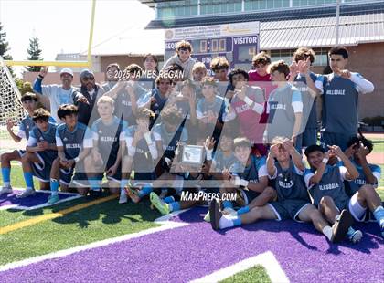 Thumbnail 3 in Menlo School vs. Hillsdale (CIF CCS D2 Boys Soccer Final) photogallery.