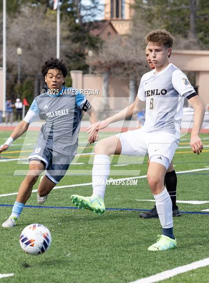 Thumbnail 3 in Menlo School vs. Hillsdale (CIF CCS D2 Boys Soccer Final) photogallery.
