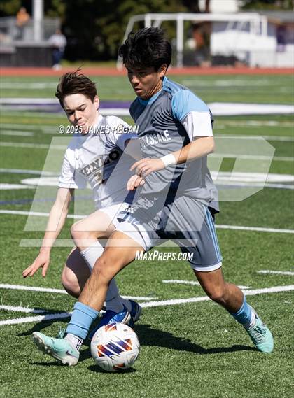 Thumbnail 2 in Menlo School vs. Hillsdale (CIF CCS D2 Boys Soccer Final) photogallery.