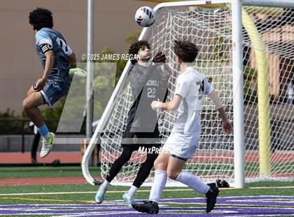 Thumbnail 2 in Menlo School vs. Hillsdale (CIF CCS D2 Boys Soccer Final) photogallery.