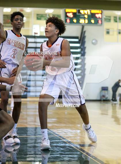 Thumbnail 1 in West Springfield vs. Washington-Lee (George Long Holiday Hoops Tournament) photogallery.