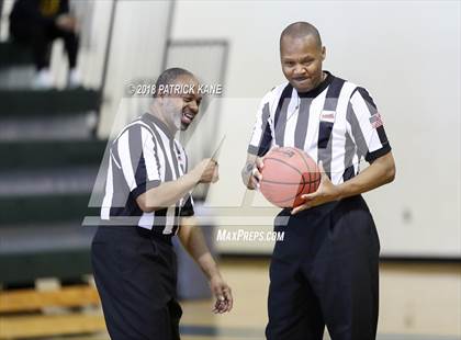 Thumbnail 2 in West Springfield vs. Washington-Lee (George Long Holiday Hoops Tournament) photogallery.