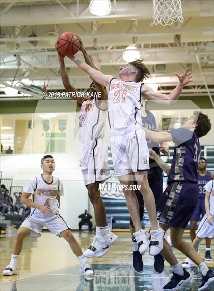 Thumbnail 3 in West Springfield vs. Washington-Lee (George Long Holiday Hoops Tournament) photogallery.