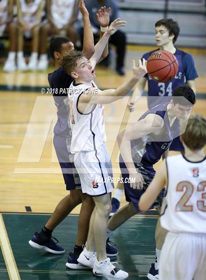 Thumbnail 3 in West Springfield vs. Washington-Lee (George Long Holiday Hoops Tournament) photogallery.