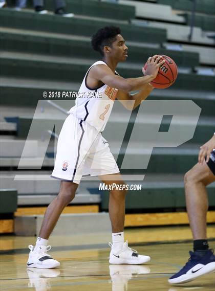 Thumbnail 1 in West Springfield vs. Washington-Lee (George Long Holiday Hoops Tournament) photogallery.