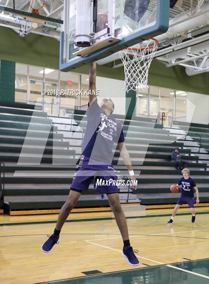 Thumbnail 2 in West Springfield vs. Washington-Lee (George Long Holiday Hoops Tournament) photogallery.