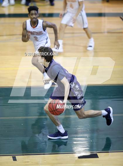 Thumbnail 2 in West Springfield vs. Washington-Lee (George Long Holiday Hoops Tournament) photogallery.