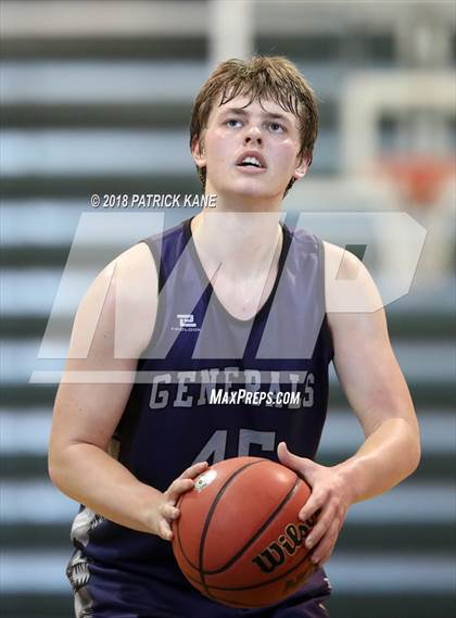 Thumbnail 1 in West Springfield vs. Washington-Lee (George Long Holiday Hoops Tournament) photogallery.