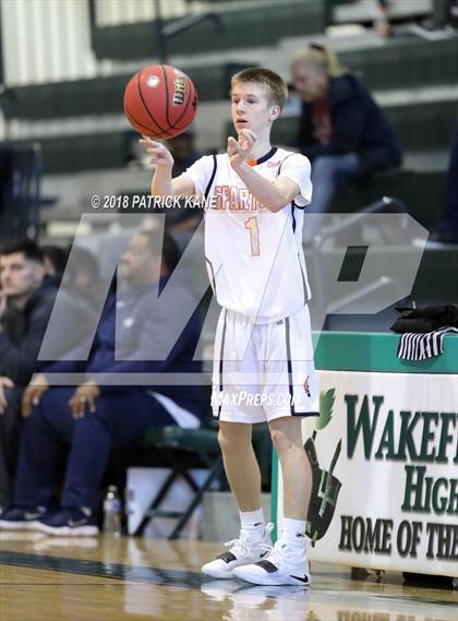 Thumbnail 3 in West Springfield vs. Washington-Lee (George Long Holiday Hoops Tournament) photogallery.