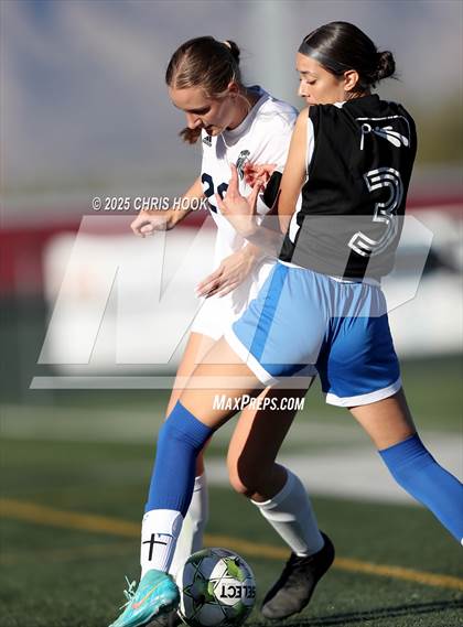 Thumbnail 3 in Sunnyside vs Pusch Ridge Christian Academy (Kelly Pierce Soccer Tournament) photogallery.