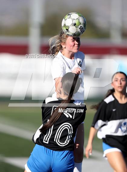 Thumbnail 3 in Sunnyside vs Pusch Ridge Christian Academy (Kelly Pierce Soccer Tournament) photogallery.