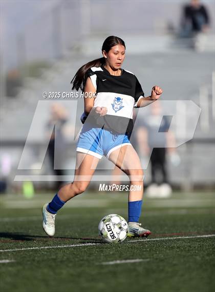Thumbnail 3 in Sunnyside vs Pusch Ridge Christian Academy (Kelly Pierce Soccer Tournament) photogallery.