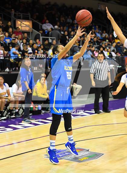 Thumbnail 3 in Alchesay vs. Valley (AIA 2A Quarterfinal) photogallery.
