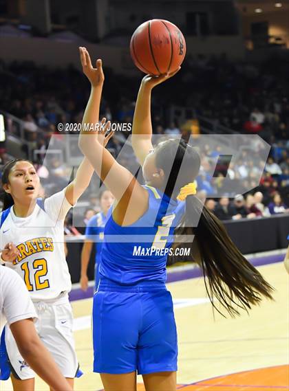 Thumbnail 1 in Alchesay vs. Valley (AIA 2A Quarterfinal) photogallery.