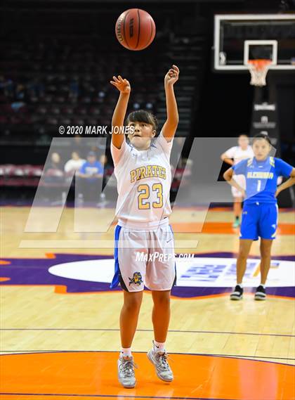 Thumbnail 2 in Alchesay vs. Valley (AIA 2A Quarterfinal) photogallery.