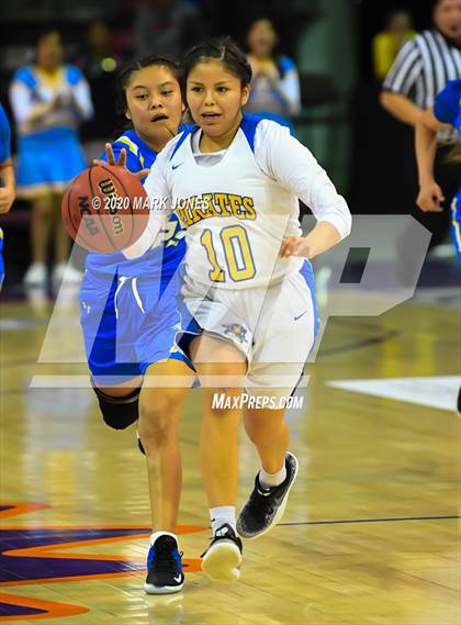 Thumbnail 3 in Alchesay vs. Valley (AIA 2A Quarterfinal) photogallery.